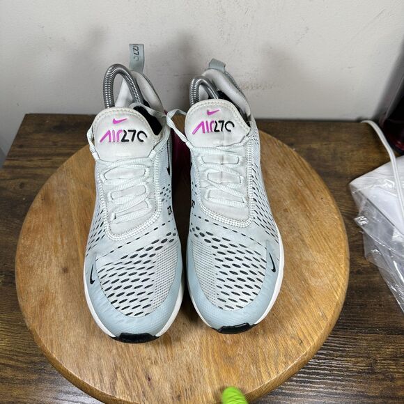 Nike Air Max 270 Shoes Womens Size 9 Running Athletic AH6789-004 Sneakers - Picture 2 of 8